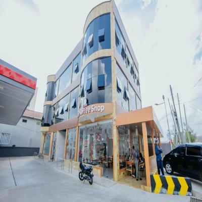 THE KOFFEE SHOP fresh food